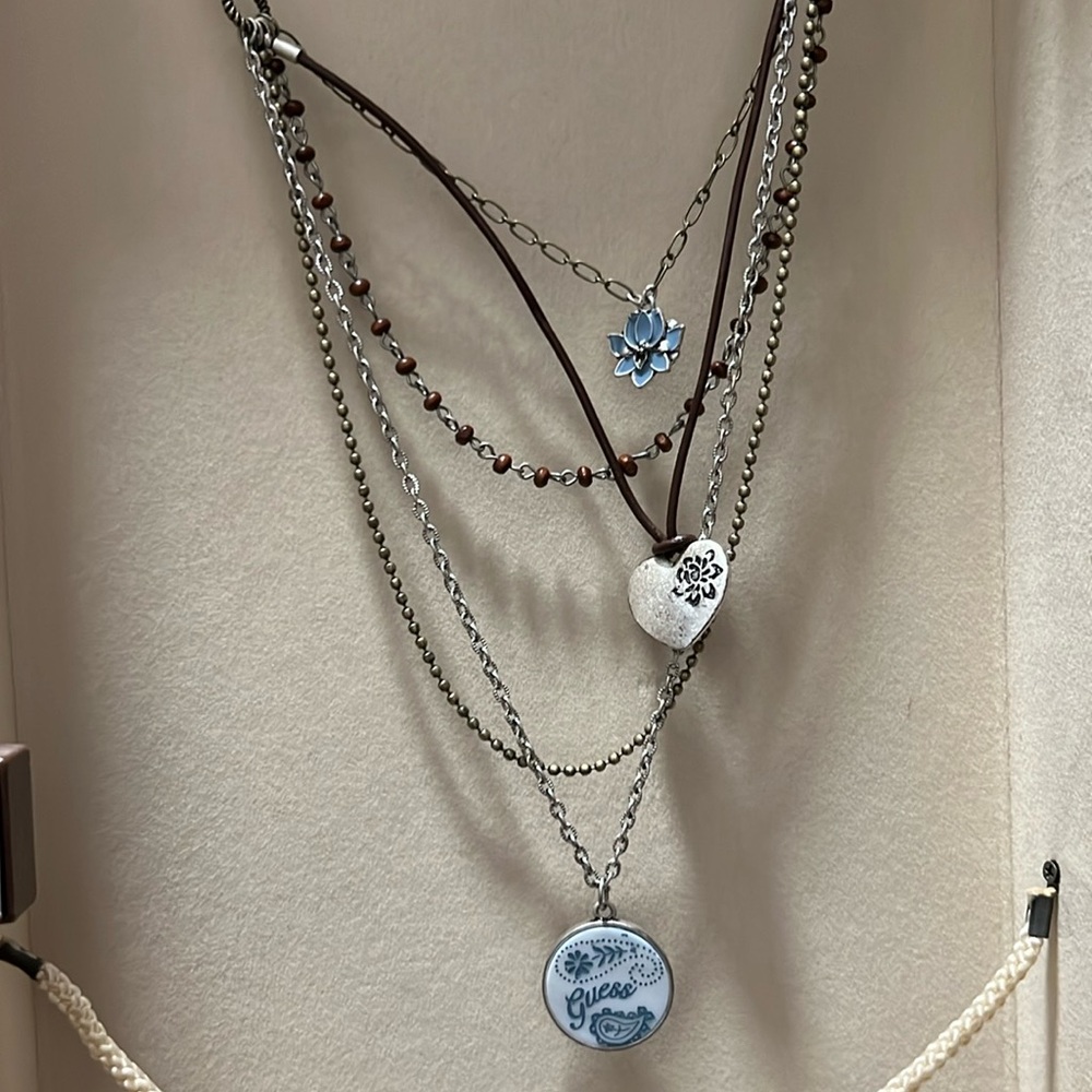 Guess necklace